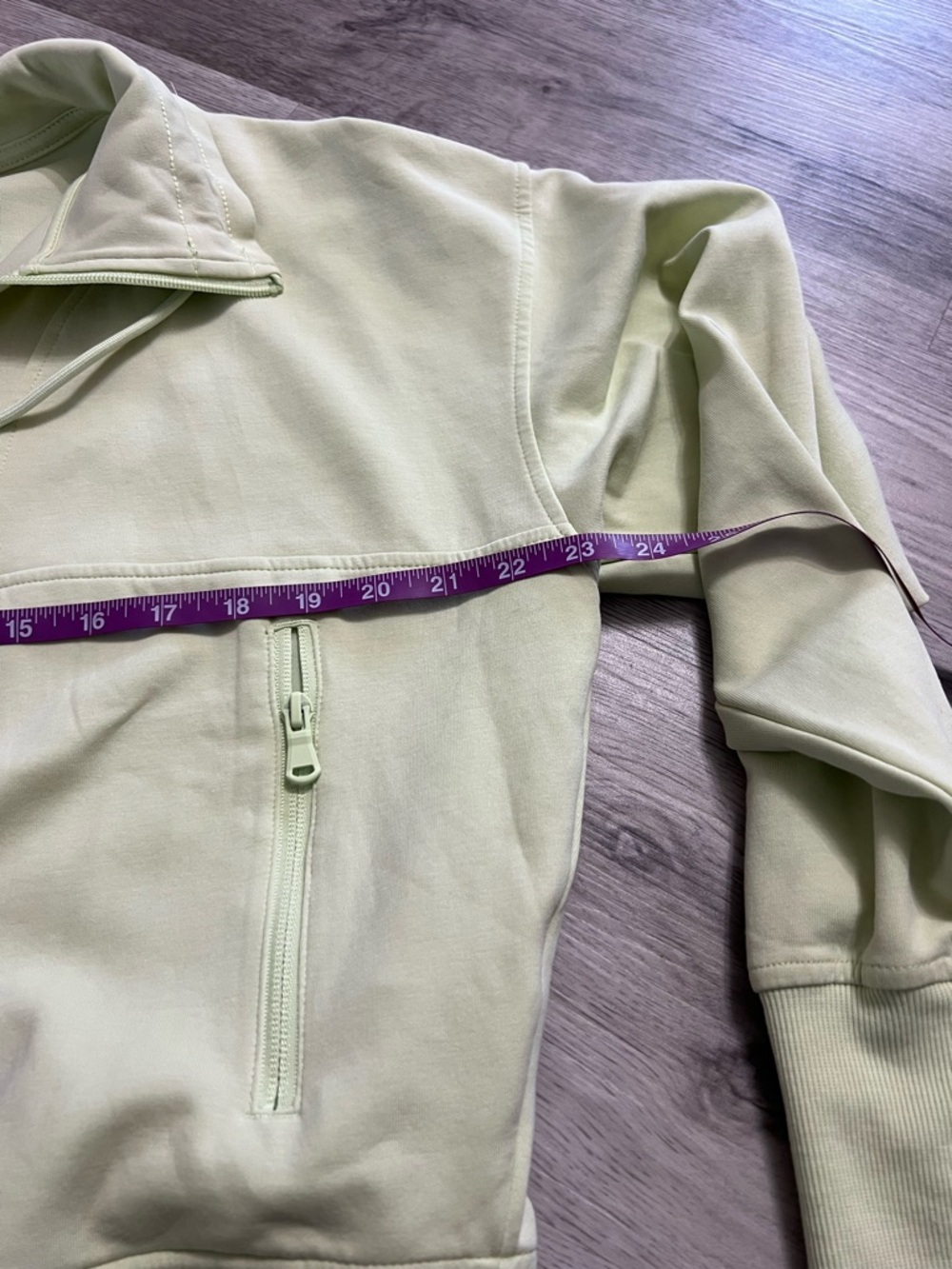 Old Navy Active pullover L - Picture 7 of 8